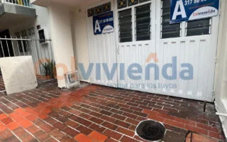 1016 Casa en Arriendo en el barrio Aguas Claras, Barrancabermeja